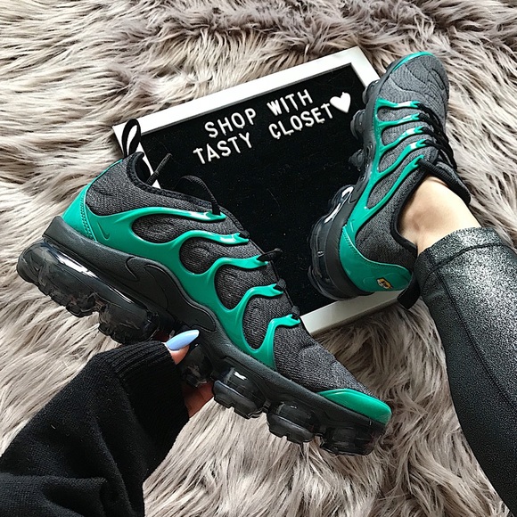 Nike air vapormax plus sneakers - Picture 3 of 8